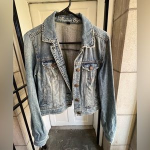 Distressed American Eagle Jean Jacket Size Large